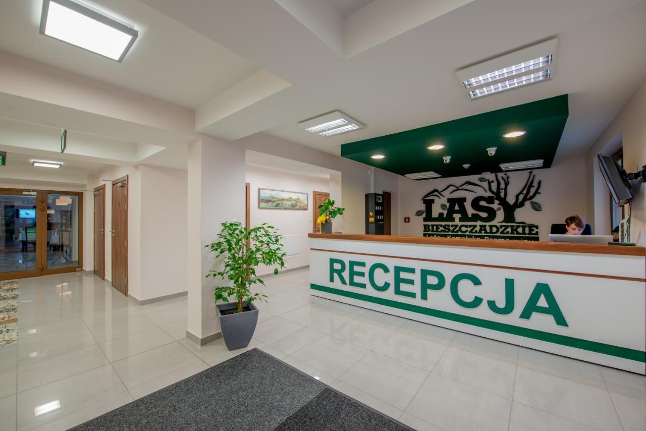 Centrum Promocji Lesnictwa W Mucznem Lutowiska Exterior foto